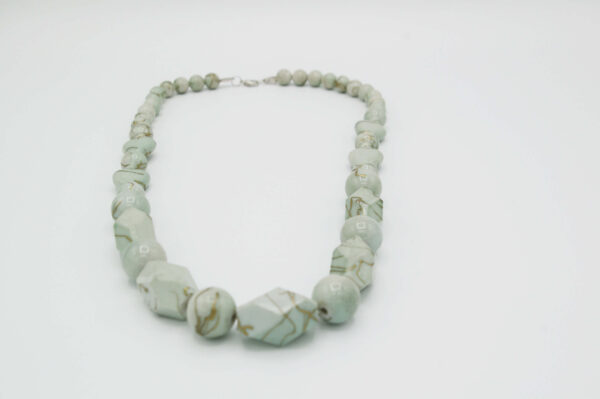COLLAR HERA GRIS VERDOSO - Imagen 3